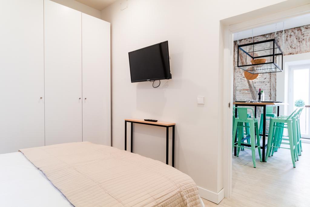 Latina I Apartamento Madri Exterior foto